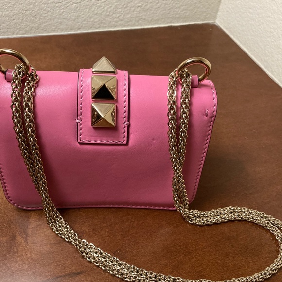 SOLD - Valentino Garavani mini glam lock rockstud shoulder bag in pink - Picture 2 of 12